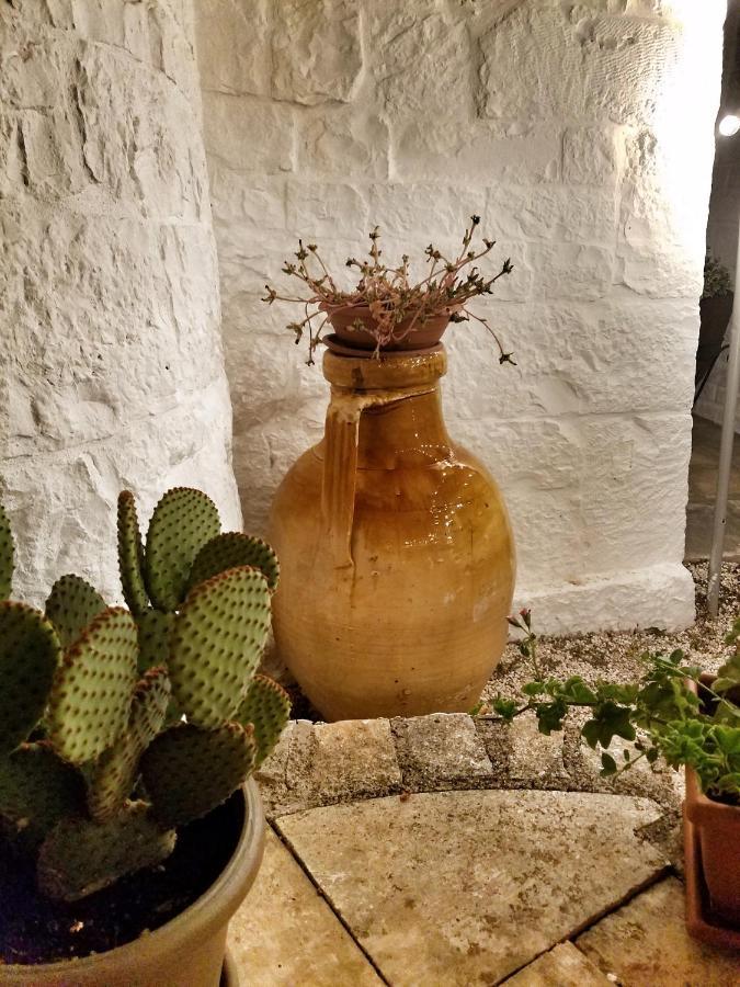 Antico Trullo Immerso Nella Campagna Alberobello Exteriér fotografie