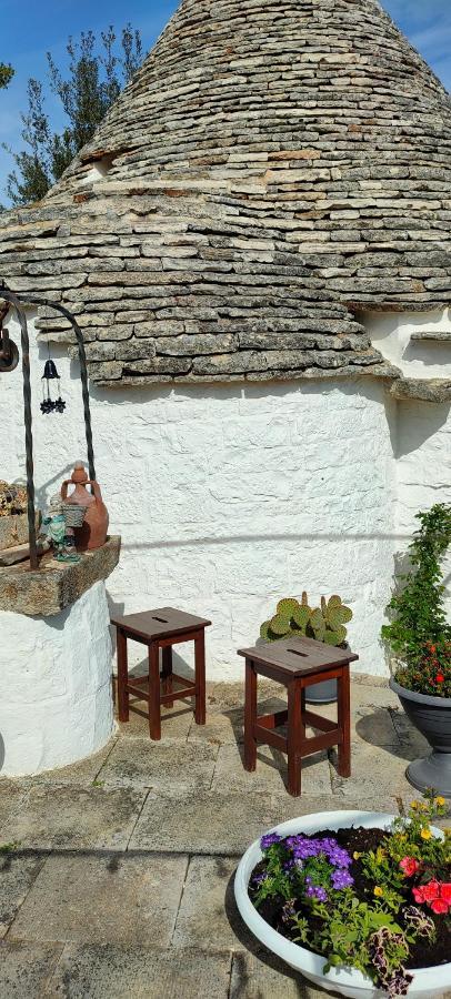 Antico Trullo Immerso Nella Campagna Alberobello Exteriér fotografie